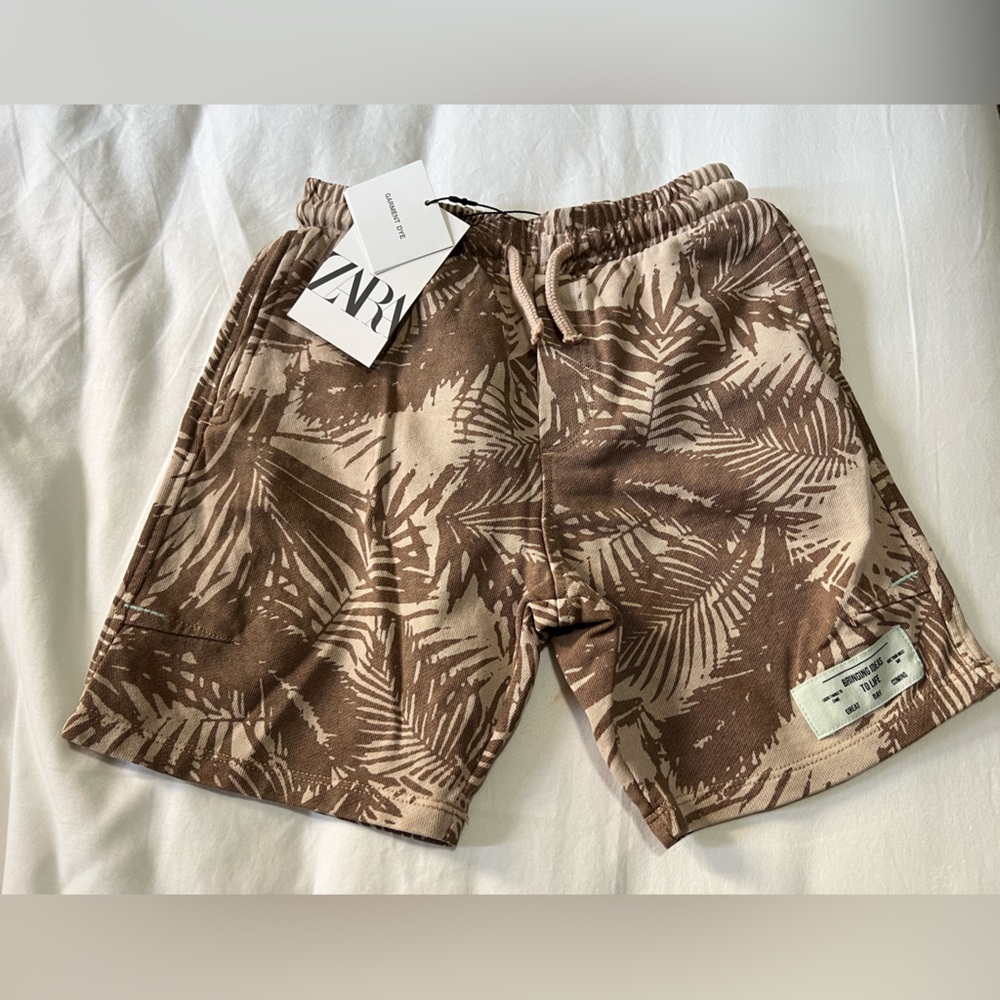 Zara Kids garment dyed French Terry tropical print short NWT